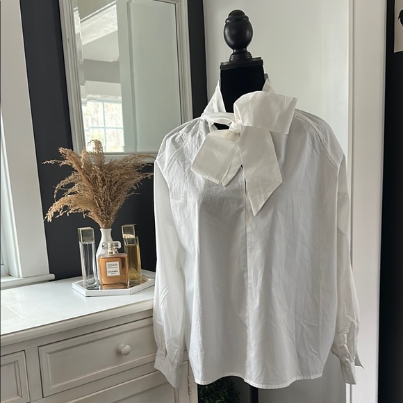 SHEIN Tops - NWOT White Bow-Tie Shirt SHEIN